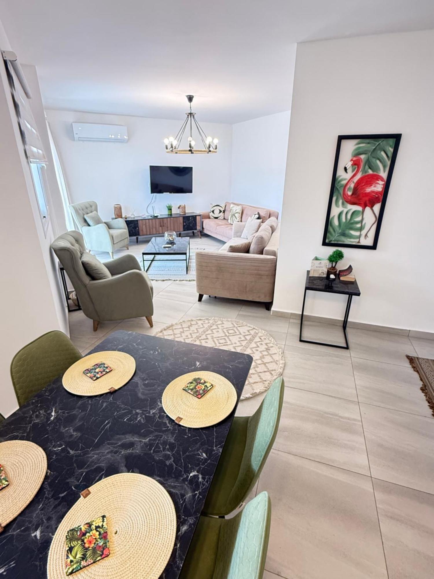 Apartment Peaceful Oasis At The